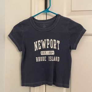 brandy melville newport cropped top